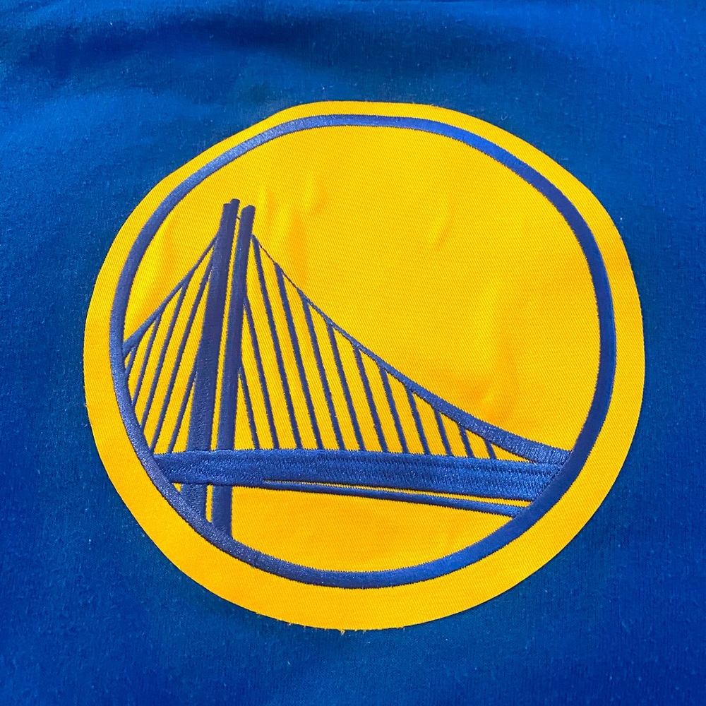 Men’s warriors sweater